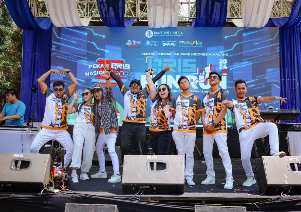 Penampilan di panggung utama Pekan QRIS Nasional